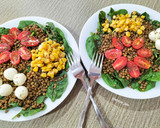 Foto del paso 5 de la receta: Ensalada de lentejas con brotes de espinaca
