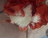 Foto langkah ke 2 dari resep Jus semangka simpel.
