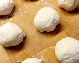 A picture of step 5 of Panzerotti.