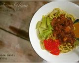 Foto langkah ke 6 dari resep Mie Ayam Hijau ala Bunda Nabil.