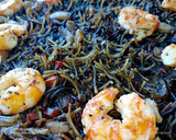 Foto del paso 8 de la receta: Fideuá negra