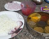 A picture of step 1 of Paneer Bhurji.