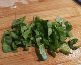Foto del paso 2 de la receta: Mozzarella y tomate con albahaca