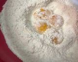 Foto langkah ke 2 dari resep Donat Simpel.