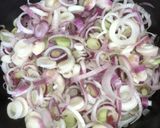 A picture of step 2 of Onion sauce.