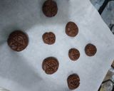 Foto del paso 5 de la receta: Mini Galletas de chocolate con un huevo