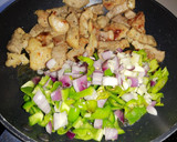 Foto del paso 3 de la receta: Cocido de Garbanzos con verduras y filete de cerdo