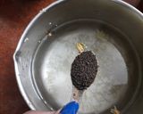 मसाला चहा (Masala Chai Recipe In Marathi) रेसिपी स्टेप 2 फोटो 