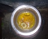 A picture of step 2 of Onion Rings.