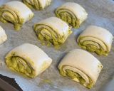 PESTÓS CSIGACSODA 🧀🧄🥐🍃 recept fázis 3 fotója