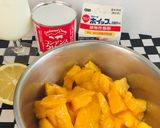 Foto del paso 1 de la receta: Mousse Express de Mango con Salsa de Chocolate!