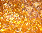 Foto del paso 7 de la receta: Tortitas de pulpo en su salsa