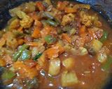 Foto langkah ke 4 dari resep Vegetable curry.