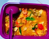 Foto langkah ke 6 dari resep TomYum Seafood + Sayur.