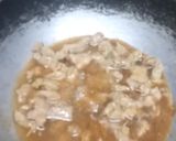A picture of step 3 of Sesame beef chilli.