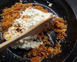 Káposztás-baconos-cottage cheese-el töltött Byrek recept fázis 3 fotója