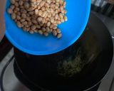 Foto langkah ke 3 dari resep Kacang goreng.