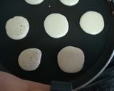 A picture of step 5 of Super soft crumpets.