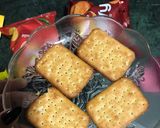 A picture of step 2 of Tuc appetizers.