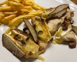 Körtés-camembertes csirkemell recept fázis 13 fotója