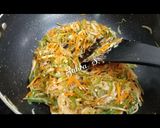 A picture of step 2 of Veg Spring Rolls.