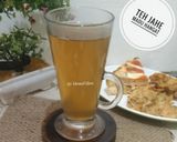 Foto langkah ke 3 dari resep Teh Jahe Madu Hangat.