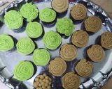 A picture of step 10 of Chocolate mint and mocha cupcakes #weeklyjikonichallenge.