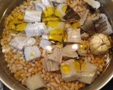 Foto del paso 3 de la receta: Potaje casero con espinacas y bacalao