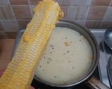 Foto langkah ke 2 dari resep Sup Krim Mie Jagung.