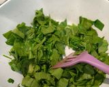 A picture of step 3 of Spinach and Beef Fried Rice.