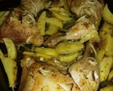 Foto del paso 3 de la receta: Pollo al horno con papas