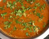 A picture of step 5 of Rajma ghar wala.