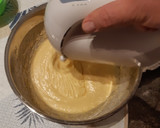 Foto del paso 4 de la receta: Magdalenas de mantequilla con copete (riquísimas)