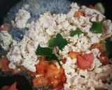 รูปขั้นตอนการทำที่ 1 ของ น้ำพริกผัดอกไก่