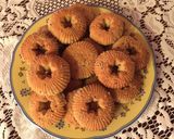 A picture of step 4 of Peanut Butter Cookies.