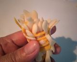 Gambar langkah 2 resipi Roti Jala Jelita.