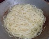 Foto langkah ke 2 dari resep Spaghetti Carbonara Sosis.