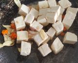 Foto langkah ke 2 dari resep Tumis Tahu Kol.