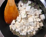 A picture of step 3 of Spicy Tofu and Beef 2.