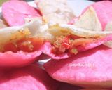 Foto langkah ke 14 dari resep Cireng Merah Putih🇮🇩 Isi Kornet-Sosis Pedas.