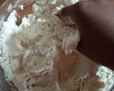 A picture of step 2 of Orange English tea scones.