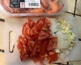 Foto langkah ke 1 dari resep Udang Gurih Saus Tomat Natural.