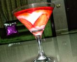 A picture of step 8 of Strawberry Milk pudding.