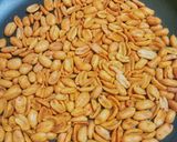 A picture of step 4 of Roasted peanuts 🥜🥜🥜.