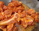 A picture of step 2 of Mutton curry.
