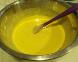 Foto del paso 12 de la receta: Bizcocho de yemas, naranja y sin lactosa