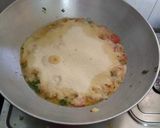 A picture of step 5 of Onion upma.