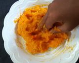A picture of step 13 of Tri Colour Rose.