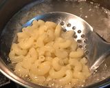 Foto langkah ke 1 dari resep Makaroni Keju Panggang.
