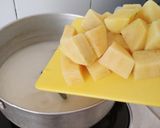 Foto langkah ke 3 dari resep Kolak Pisang Ubi.